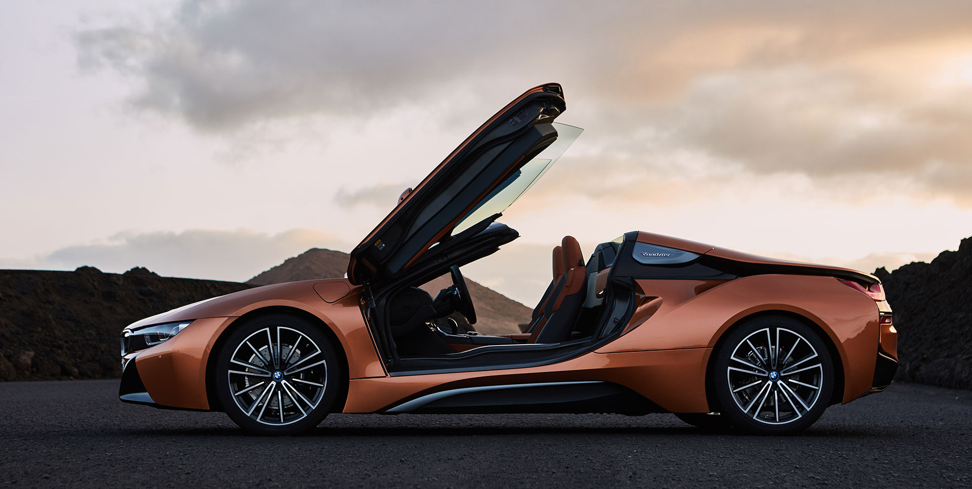 Bmw Magazine All About The New Bmw I8 Roadster The New Bmw I8 Coupe